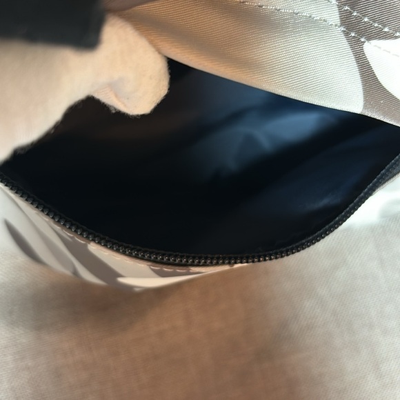 Tommy Hilfiger Camouflage Tan Duffle/Weekender bag - Picture 6 of 8